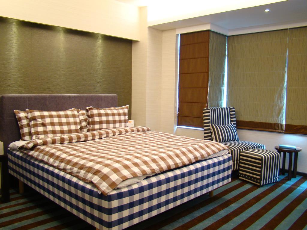 The Madison Otel Yeni Delhi Oda fotoğraf