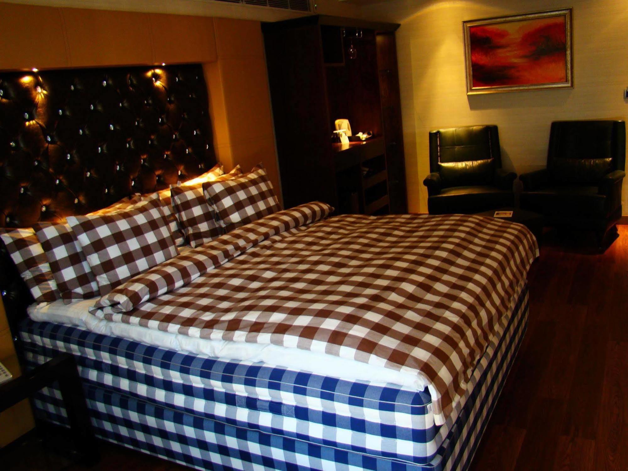 The Madison Otel Yeni Delhi Dış mekan fotoğraf