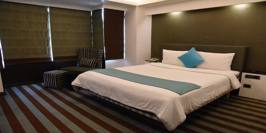 The Madison Otel Yeni Delhi Dış mekan fotoğraf